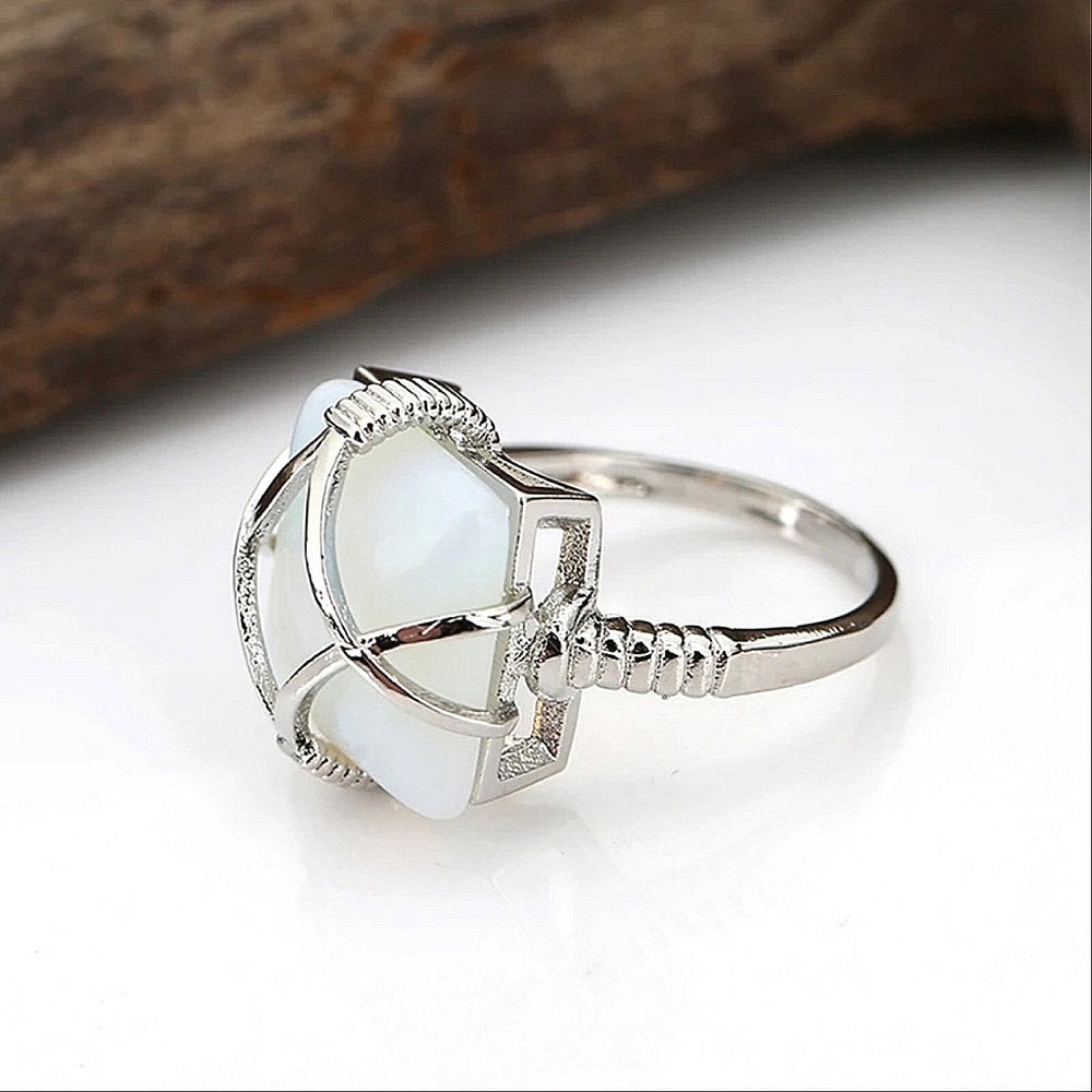 NIB Unique Bohemian Style Moonstone Silver Boho Statement Ring Size 7 - Picture 10 of 10